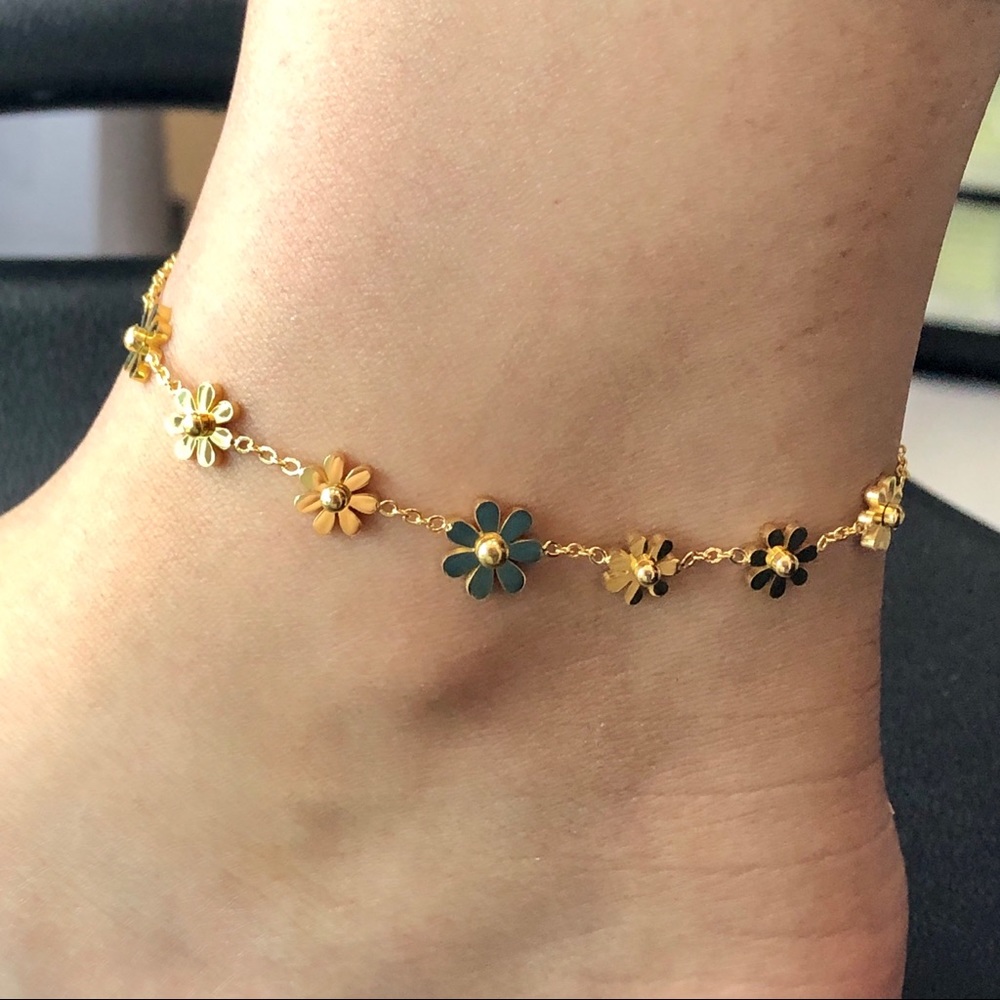 Stainless Steel Daisy Flower Daily wear AnkletGold and RoseGold